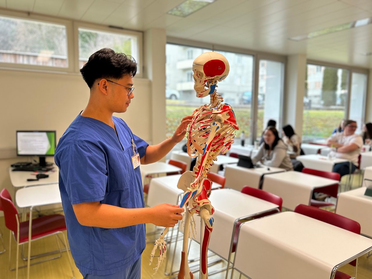 Pflegeschule Vorarlberg — Ninos Weg